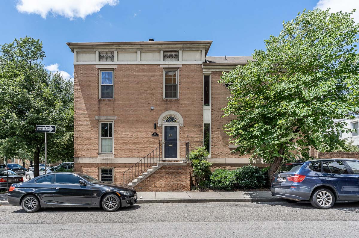 1116SCurleySt(web)# (1 of 49)