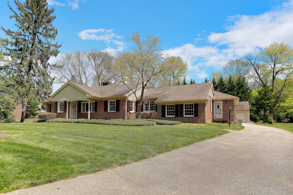 Well built 4 bed 3 bath brick ranch on a beautiful lot in North